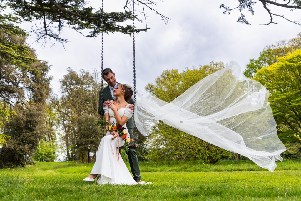 couple on a swing